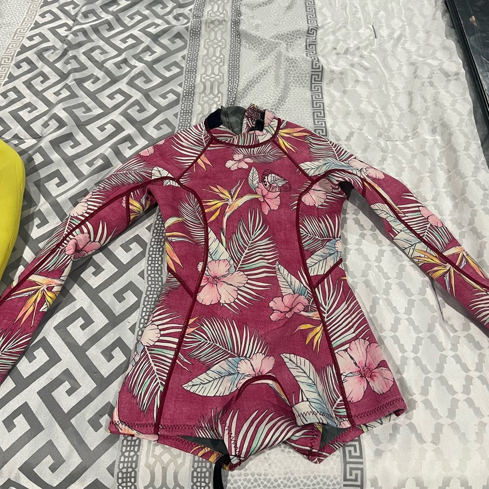 Billabong Spring Fever Long-Sleeve Spring Wetsuit